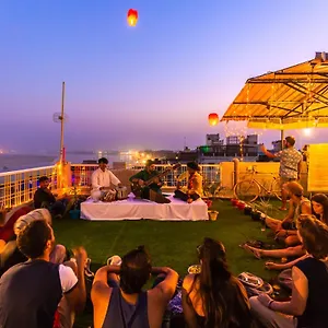 https://hare-rama-guest-house.hotels-varanasi.com